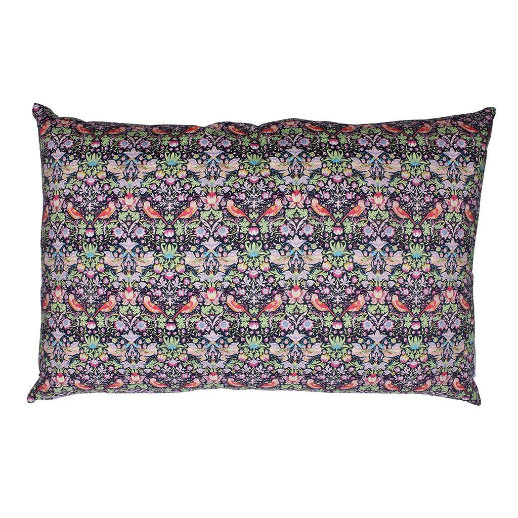 Designerpuder fra Liberty Art Fabric, Strawberry Thief - multicolor, 50 x 30 cmo - Grønlykke.com