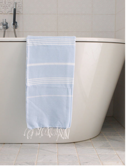 Hammam håndklæde Light Ice Blue m. hvide striber 170x100 - Grønlykke.com