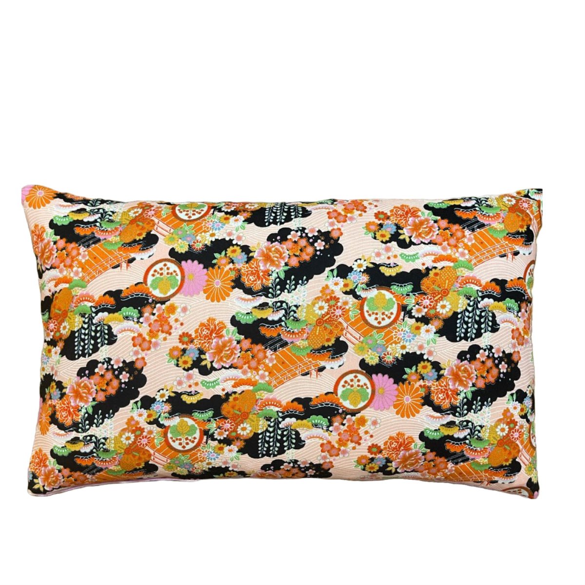 Japansk pude - Bomster mønster i Fersken, Orange og Sort - 30 x 50 cm - Grønlykke.com